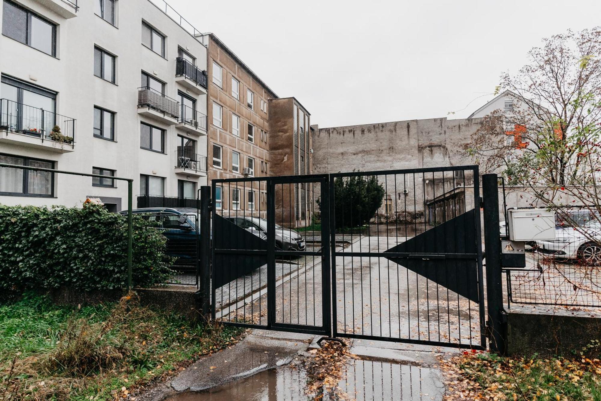 Old Town City Center Apartment 2 - Private Parking Included Košice Esterno foto
